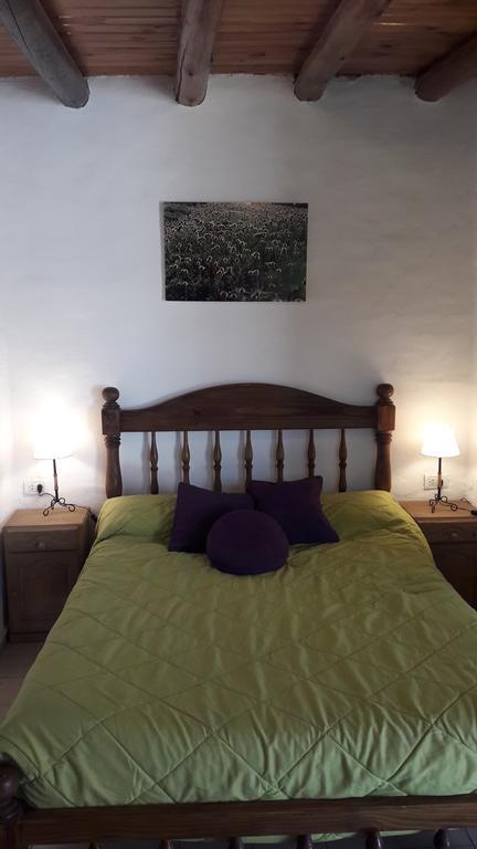 Samadi Hostel Успальята Экстерьер фото